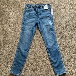 Girls Gap high rise skinny jeans